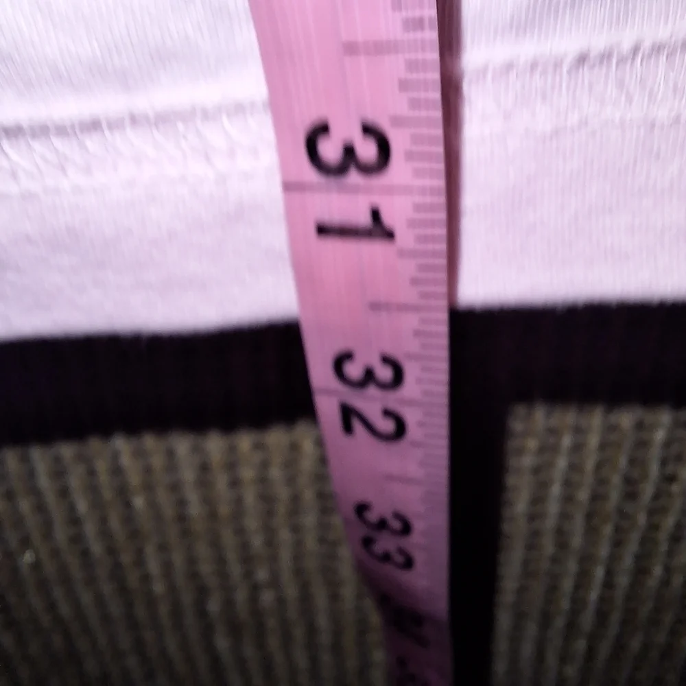 Croft And Barrow Mens Pink Polo Shirt In A Size Small. EUC. Preppy, Casual